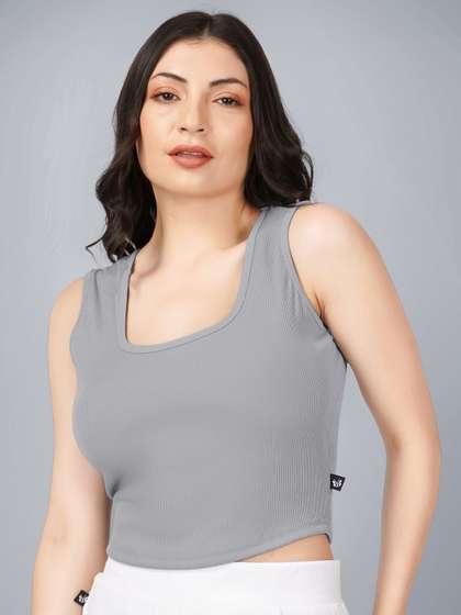 Plus Size Women
                        Square Neck Crop Tank Top