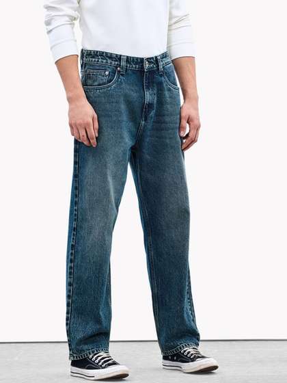 Snitch Men Baggy Fit
                        Mid-Rise Light Fade Jeans