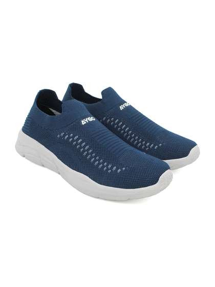 sports shoes flipkart online