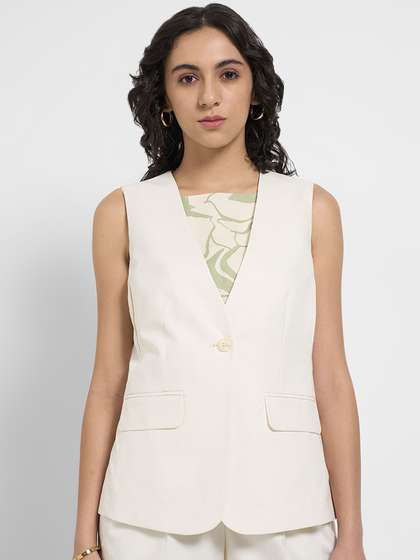 Annabelle by
                          Pantaloons Sleeveless Single Breasted Blazer