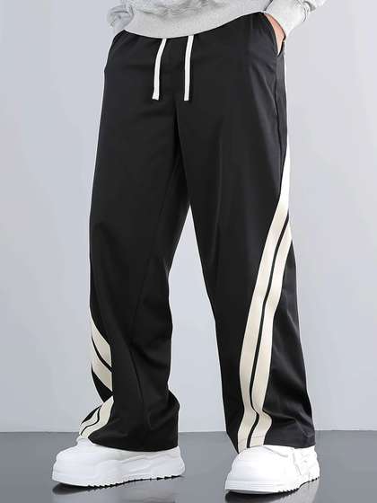 The Modern Soul
                          Men Cotton Loose-Fit Track Pant