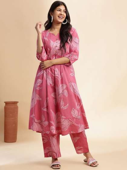 Vbuyz Women Floral
                        Printed A-Line Pure Cotton Kurta with Trousers