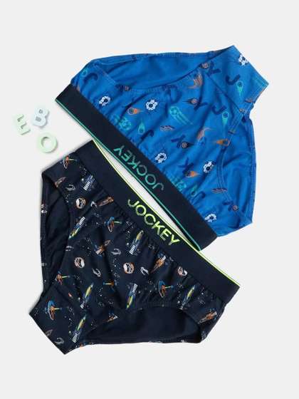 Jockey Pack of 2 Super
                      Combed Cotton Printed Brief with Ultrasoft
                      Waistband - PB04