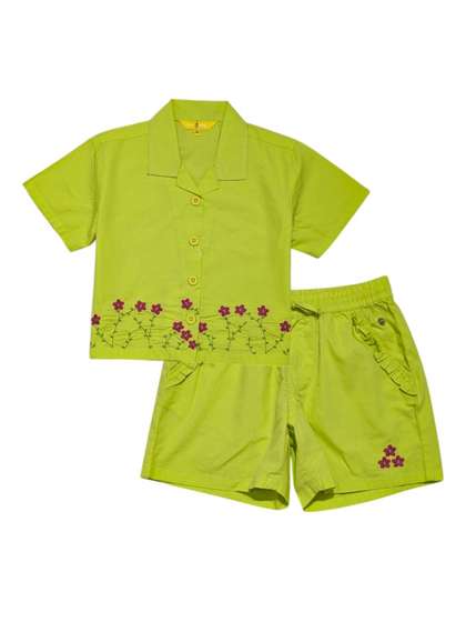 Gini and Jony Girls Top
                    with Shorts
