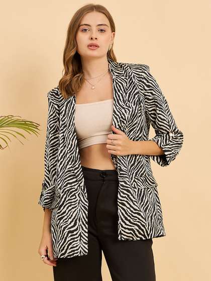 JUNE & HARRY
                        Comfort-Fit Single Breasted Blazer