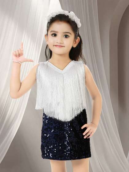 Billion Girls
                    Embellished Bodycon Dress