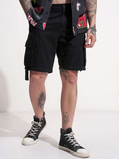 HIGHLANDER Men Solid
                        Cargo Cotton Shorts