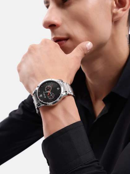 Mast & Harbour
                        Unisex Brass Dial & Stainless Steel Textured
                        Straps Analogue Multi Function Watch