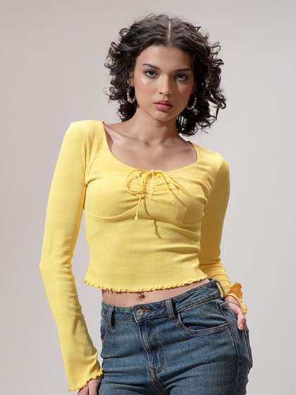 Tokyo Talkies Women Scoop Neck Fitted Crop Top