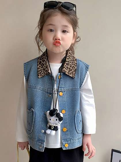 LULU & SKY Colourblocked Cotton Crop Denim Jacket with Patchwork