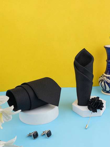 CALIXTO Men Tie,
                    Cufflinks, Pocket Square Gift Sets