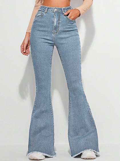 DressBerry Women
                          Bootilicious High-Rise Light Fade Bootcut
                          Stretchable Jeans