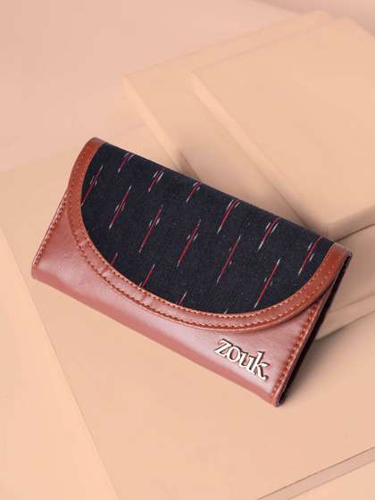 ZOUK Women Ikat Gre
                        Red Kyra Flap Wallet