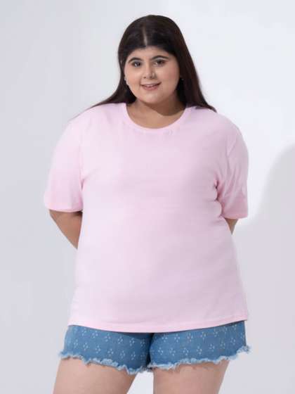 Toodle Plus Women
                          Plus size Cotton T-Shirt