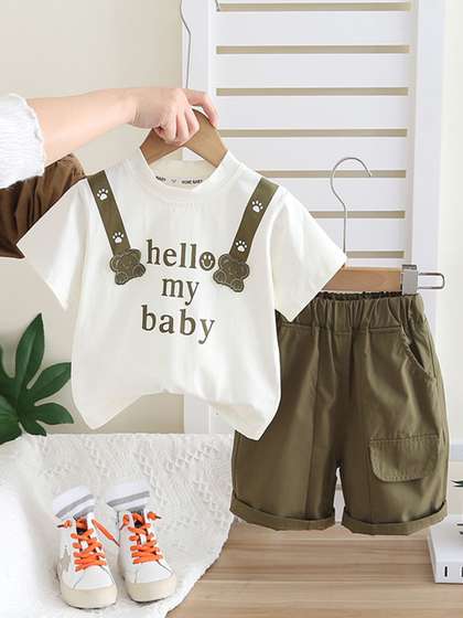 INCLUD Boys Printed
                      Round Neck T-shirt With Shorts