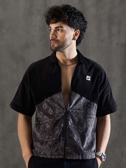 FUGAZEE Men
                          Relaxed Fit Ethnic Motifs Printed Spread
                          Collar Cotton Casual Shirt