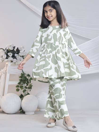misbis Girls Printed
                      Round Neck Pure Cotton Top With Trousers
