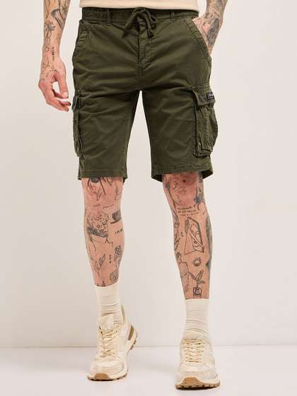 Myntra Mens White Knee Length Shorts Price History Of THE BEAR