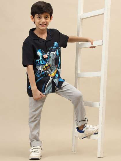 Kids Ville Boys Batman
                    printed Regular Fit Shirt