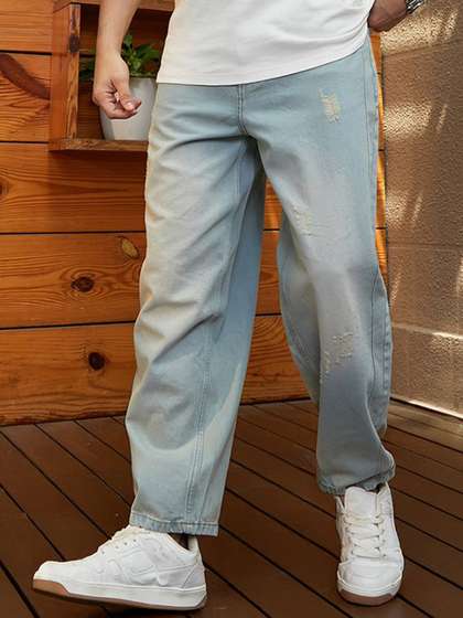 Campus Sutra Men
                        Cotton Relaxed Fit Light Fade Jeans