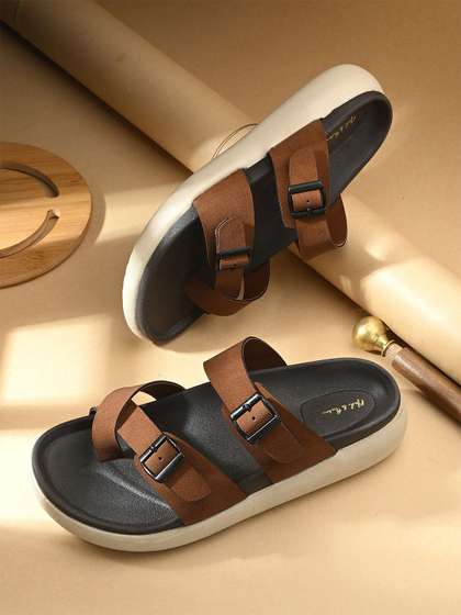 Mast & Harbour
                        Men Comfort Sandals