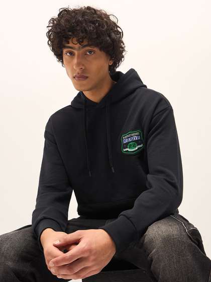 THE BEAR HOUSE Men
                        Hooded Sweatshirt