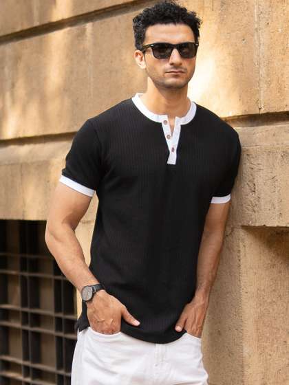 Powerlook Men Black
                        Contrast Henley T-Shirt
