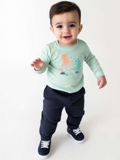 Nauti Nati Boys Printed
                    Pure Cotton Sweatshirt With Joggers