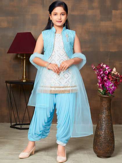 Aarika Girls Ethnic
                    Motifs Embroidered Pure Silk Kurti with Patiala
                    & With Dupatta