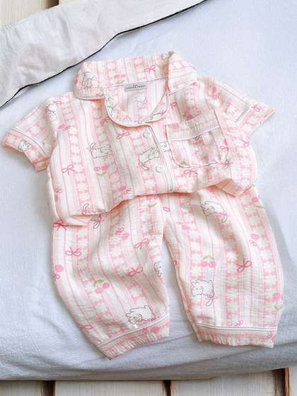 FOREVER FRIDAY Girls
                    Printed Shirt with Pyjamas