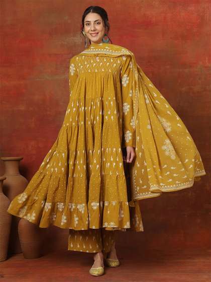 GULMOHAR JAIPUR
                          Women Ethnic Motifs Printed Pure Cotton Kurta
                          with Palazzos & Dupatta