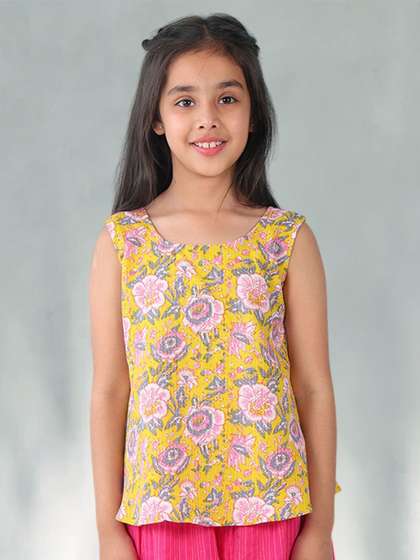 Sangria Girls Floral
                    Printed Pure Cotton Sleeveless Top
