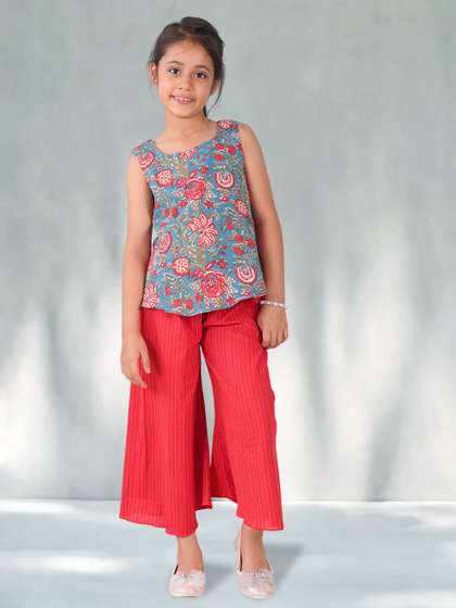 Sangria Girls Floral
                    Printed Pure Cotton Sleeveless Top