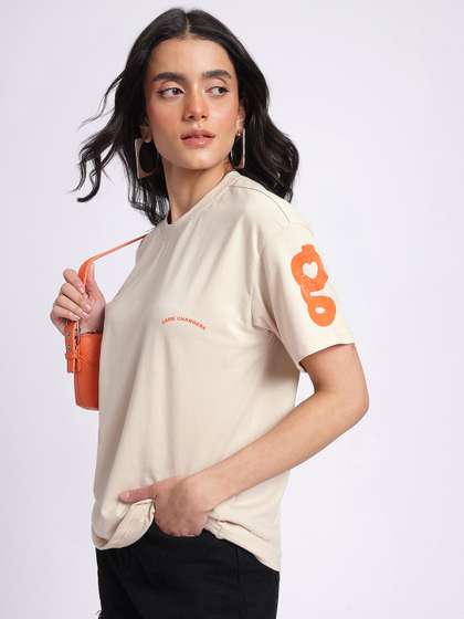 glitchez
                        Drop-Shoulder Relaxed T-shirt