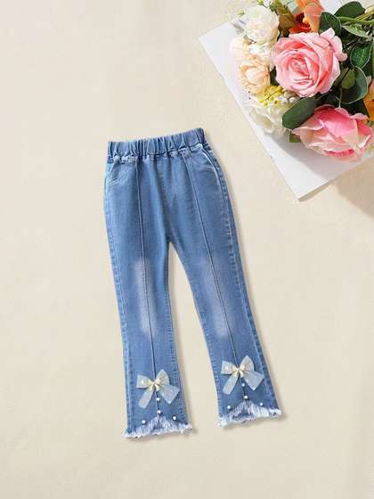 FOREVER FRIDAY Girls
                      Embellished Regular Fit Mid-Rise Stretchable Light
                      Fade Jeans