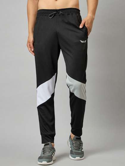 CHROME & CORAL Men Colourblocked Joggers Fit Trackpant