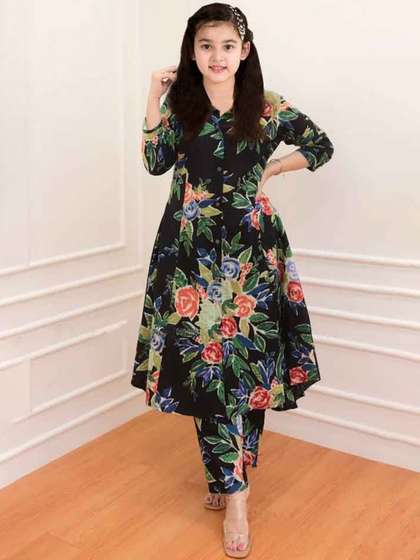 Vetrokart Girls Floral
                    Printed Regular Raw Silk Kurta with Trousers