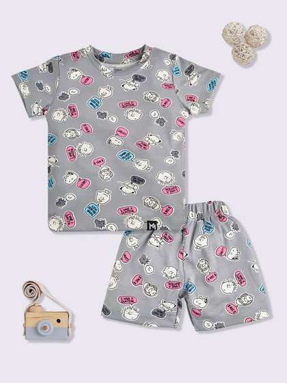 YK X Minute Mirth
                      Infant Girls Peanuts Printed T-shirt with Shorts