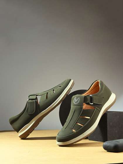 Vellinto Men Comfort
                      Sandals WIth Velcro Closure