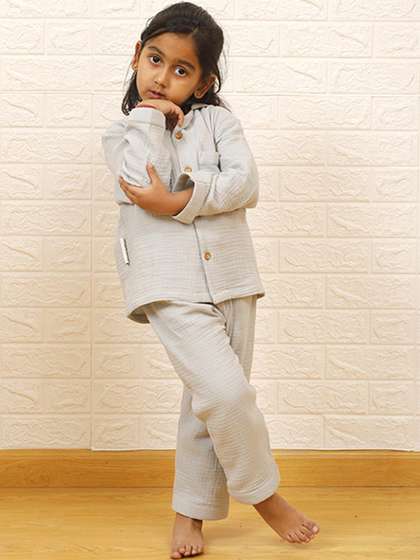 Snuggly Spaces
                    Kids-Unisex Grey Nightdress