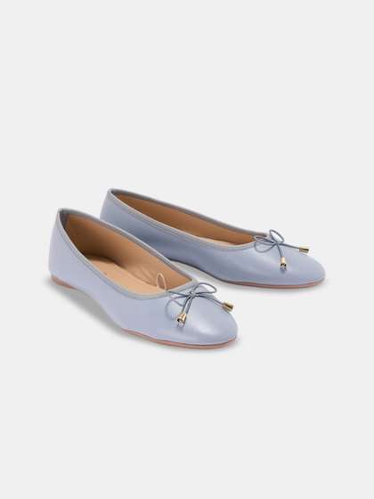 Forever Glam by
                        Pantaloons Women Textured Core M Flats