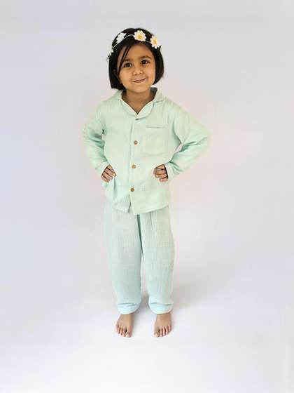 Snuggly Spaces
                    Kids-Unisex Green Nightdress