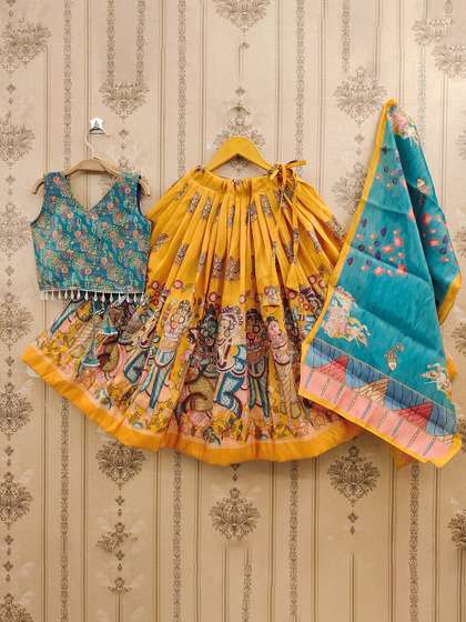 BAESD Girls Printed
                        Ready to Wear Lehenga & Blouse With Dupatta
