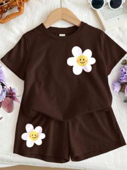 BLARY FASHION PLANET
                    Girls Printed T-shirt with Shorts
