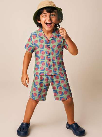 TALES & STORIES Boys
                    Printed Pure Cotton Shirt with Shorts