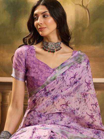 Sangria Floral
                        Printed Saree With BlousePiece