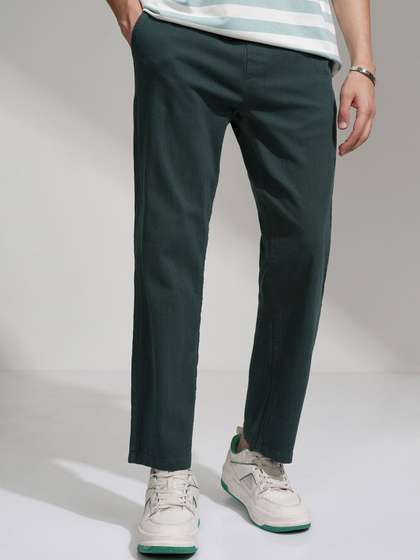 HIGHLANDER Men
                        Regular Fit Mid-Rise Formal Trousers