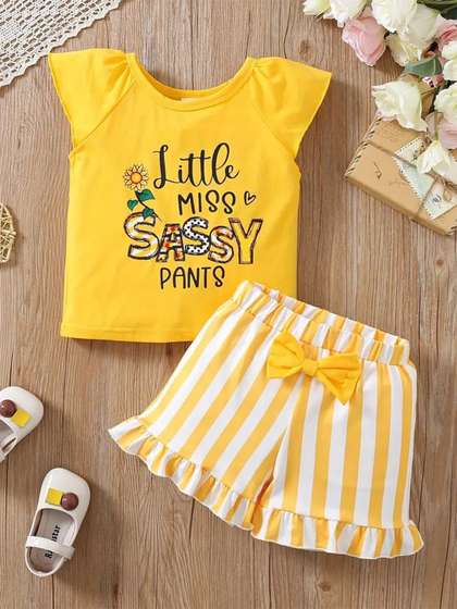 KEESOR Girls Printed
                      Round Neck T-Shirt With Shorts