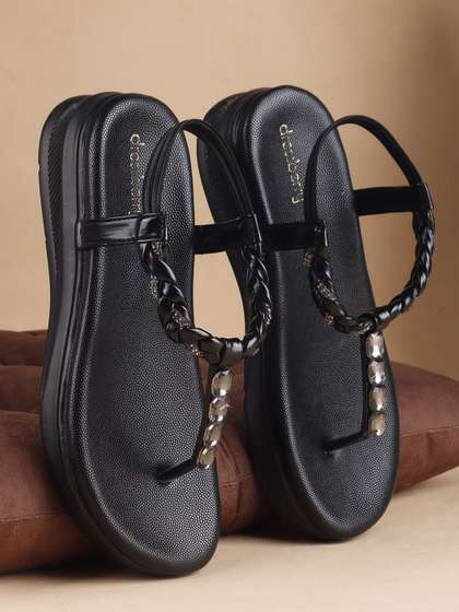 DressBerry Wedge
                          Sandals