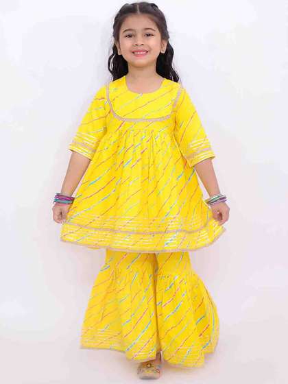 LITTLE GINNIE Girls
                    Printed Regular Pure Cotton Kurti with Sharara